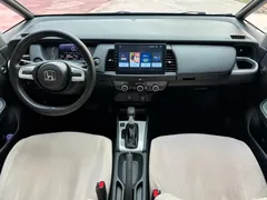 2021 Honda Fit 1.5L CVT, белый — фото 11