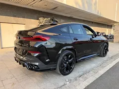 2022 BMW X6, чёрный — фото 8