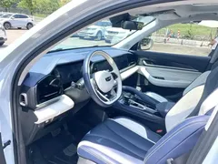 2022 Geely Monjaro 1.5T Hi F Hybrid Super — фото 6