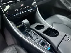 2023 Toyota Avalon Hybrid 2.5L Luxury, чёрный — фото 14