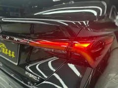 2023 Toyota Avalon Hybrid 2.5L Luxury, чёрный — фото 29