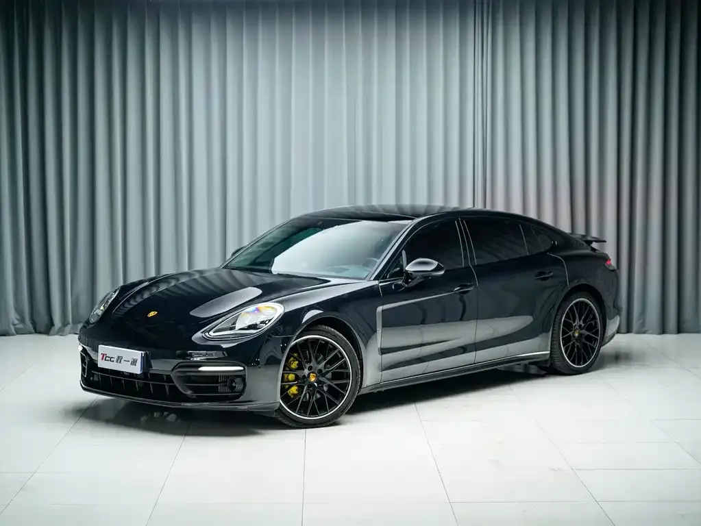 2023 Porsche Panamera 4 Executive Platinum Edition 2.9T