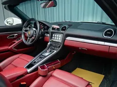 2020 Porsche 718 Boxster 2.0T, белый — фото 5