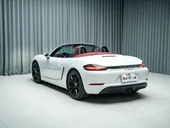 2020 Porsche 718 Boxster 2.0T, белый — фото 10