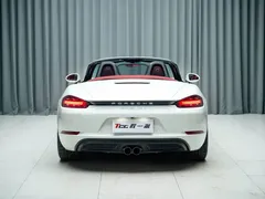 2020 Porsche 718 Boxster 2.0T, белый — фото 11