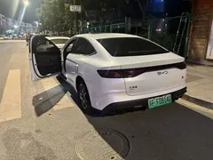 2025 BYD Qin L PHEV Smart Driving 120km Leading, белый — фото 3