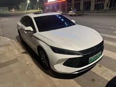 2025 BYD Qin L PHEV Smart Driving 120km Leading, белый — фото 4