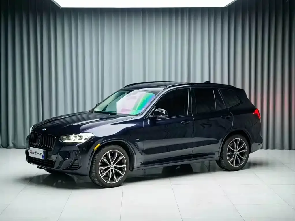 2023 BMW X3 Leading M Night Package