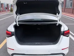 2022 Nissan Sylphy 1.6L XL CVT Enjoy, белый — фото 17