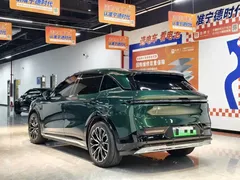 2025 Zeekr 7X 100kWh Long Range 4WD Smart Driving, зелёный — фото 9