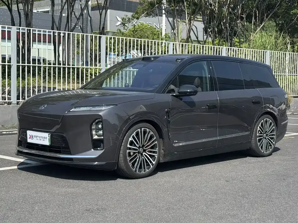 2026 Nio ES8 6-seat Executive Signature