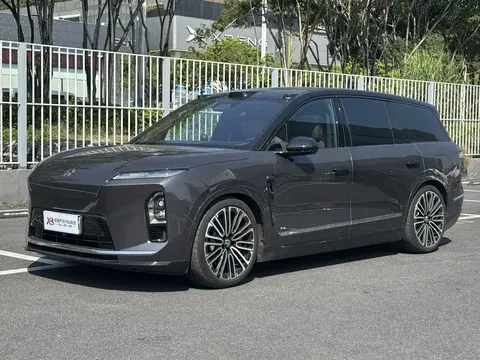 2026 Nio ES8 6-seat Executive Signature