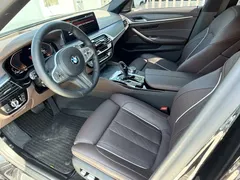 2023 BMW 5 Series 530Li Premium M Sport Package, чёрный — фото 4