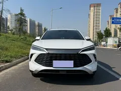 2025 BYD Song L PHEV 160km Smart Driving Exceed, белый — фото 2