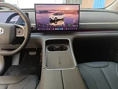 2026 Leapmotor C11 EV 640 Lidar Premium, белый — фото 13