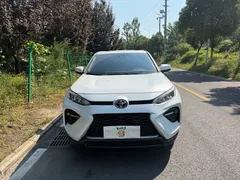 2023 Toyota Wildlander 2.0L CVT 2WD Urban, белый — фото 2