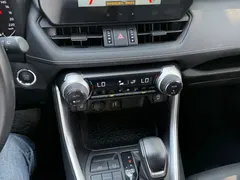 2023 Toyota Wildlander 2.0L CVT 2WD Urban, белый — фото 8