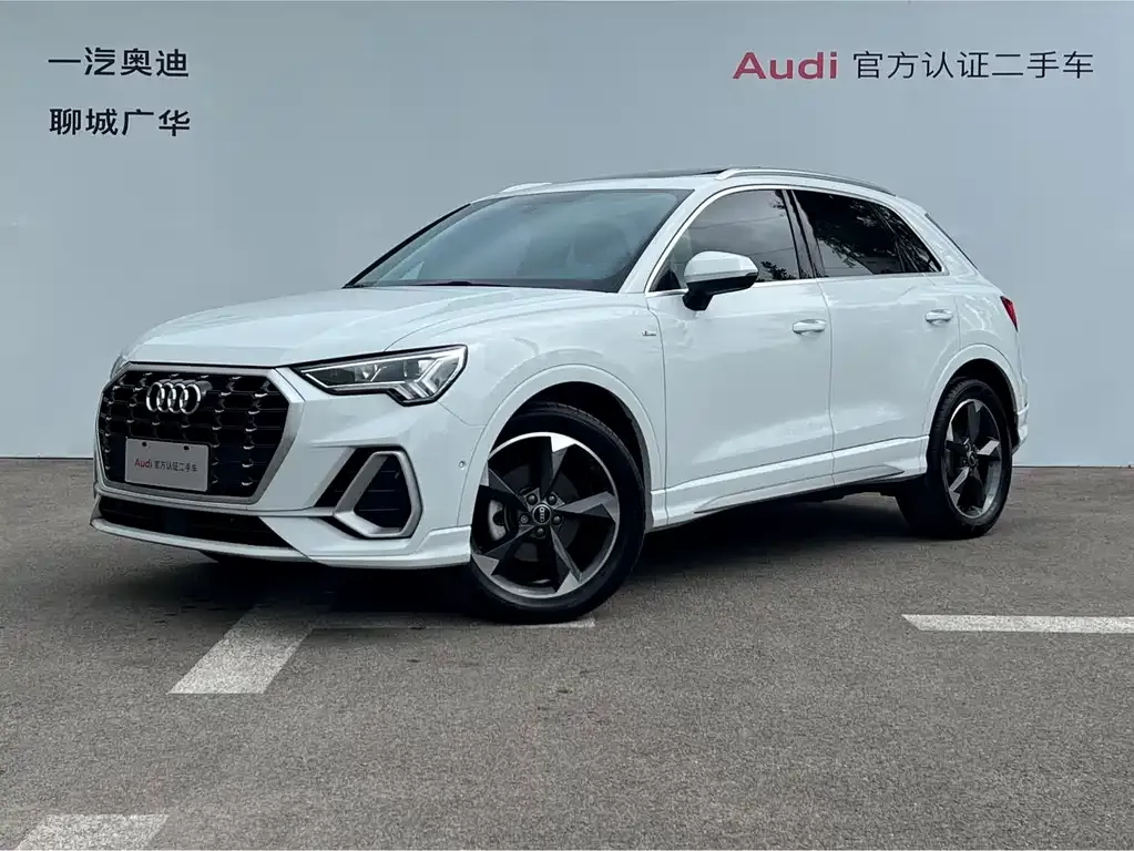 2024 Audi Q3 35 TFSI Fashion Sport