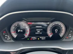 2024 Audi Q3 35 TFSI Fashion Sport, белый — фото 6