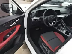 2022 Changan CS35 PLUS Blue Whale NE 1.4T DCT Luxury, белый — фото 16