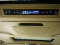 2021 Toyota Alphard Hybrid 2.5L Premium, белый — фото 15