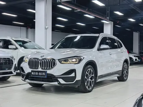2022 BMW X1