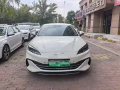 2025 BYD Seal 06 DM-i PHEV Smart Driving 120KM Prestige — фото 2