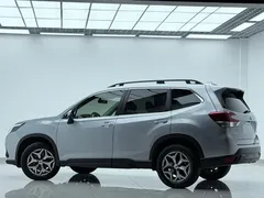 2021 Subaru Forester 2.0i Luxury EyeSight — фото 4