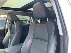 2022 Toyota Venza 2.0L CVT 4WD Ultimate, белый — фото 10