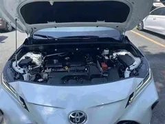2022 Toyota Venza 2.0L CVT 4WD Ultimate, белый — фото 26