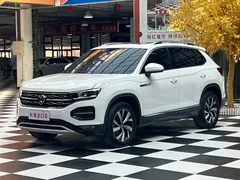 2022 Volkswagen Tayron 280TSI 2WD Luxury, белый — фото 1