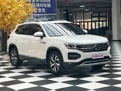 2022 Volkswagen Tayron 280TSI 2WD Luxury, белый — фото 3
