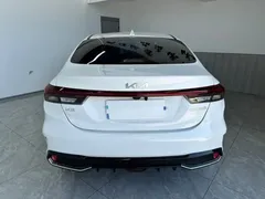 2023 Kia Cerato 1.5L CVT Luxury, белый — фото 5