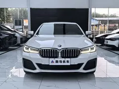 2022 BMW 5 Series 525Li M Sport Package, белый — фото 2