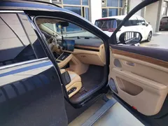 2024 Aito M7 1.5T RWD Smart Driving Pro 5-seat, чёрный — фото 19