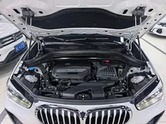 2022 BMW X1 Premium, белый — фото 18