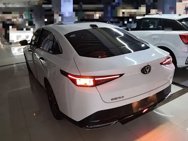2023 Changan Lamore 1.5T GDI DCT Pilot
