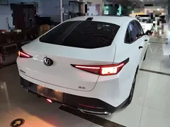 2023 Changan Lamore 1.5T GDI DCT Pilot, белый — фото 7
