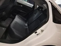 2023 Changan Lamore 1.5T GDI DCT Pilot, белый — фото 16