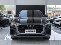 2021 Audi Q8 55 TFSI Sport, чёрный — фото 2