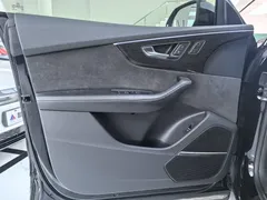 2021 Audi Q8 55 TFSI Sport, чёрный — фото 4