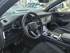 2021 Audi Q8 55 TFSI Sport, чёрный — фото 5