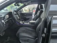 2021 Audi Q8 55 TFSI Sport, чёрный — фото 6