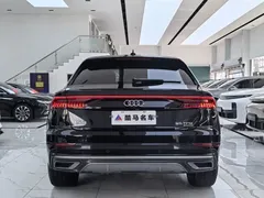 2021 Audi Q8 55 TFSI Sport, чёрный — фото 14