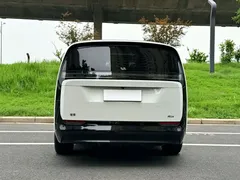 2025 Li Auto MEGA Home, белый — фото 8