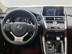 2020 Lexus NX 300h 2WD Fashion, белый — фото 11