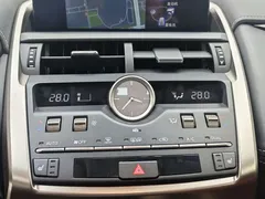 2020 Lexus NX 300h 2WD Fashion, белый — фото 13