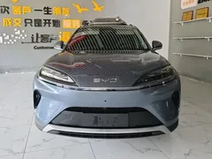 2025 BYD Sea Lion 07 DM-i PHEV 150 Pilot — фото 2