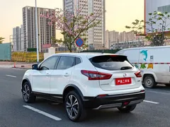 2021 Nissan Qashqai 2.0L CVT Luxury, белый — фото 5