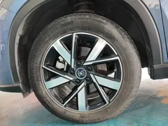 2023 BYD Song Pro Champion DM-i PHEV 71KM Leading, синий — фото 23